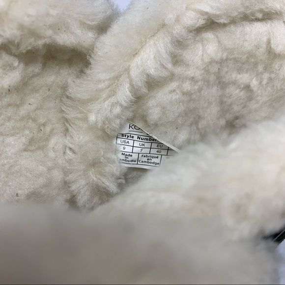 KOOLABURRA Cozy Olive Green Women's Boots - Picture 8 of 11